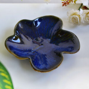 Flower ceramic plate