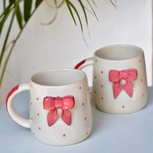 Bow Hand Mug
